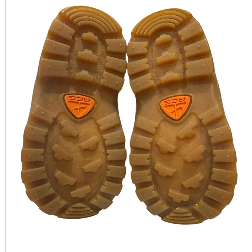 Nike ACG Kids Tan Boots Size 4C